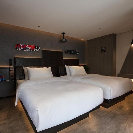 Fenk Attitude Hotel Guangzhou Railway Station Exterior foto